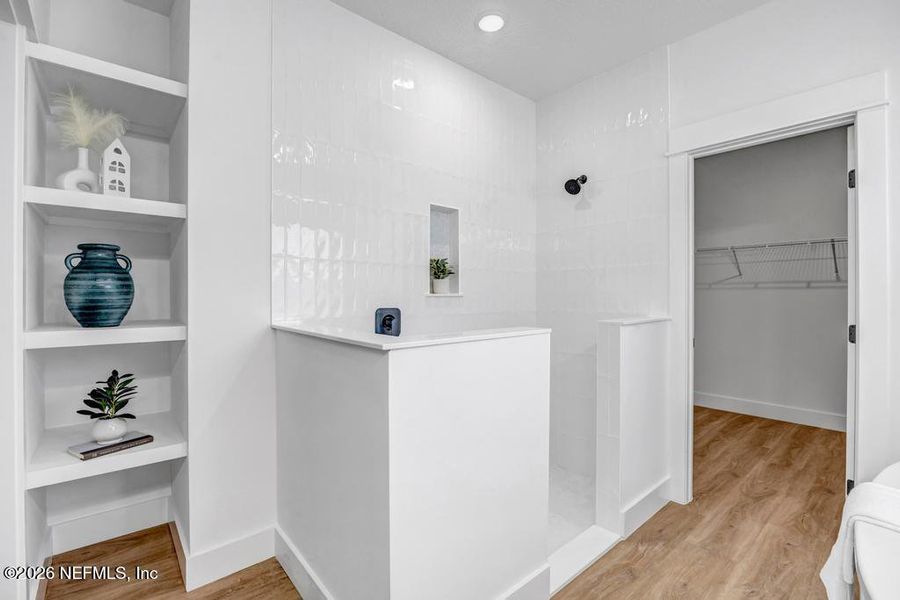 Furnished interior view inside a new home in , Jacksonville (Image 25).