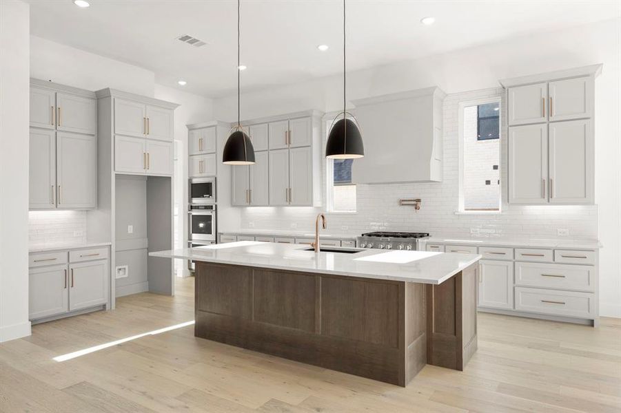 21. 610 Apogee - Kitchen (2)