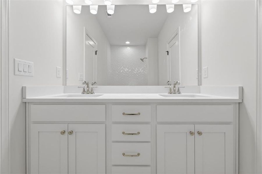 Image 79 of a home in .