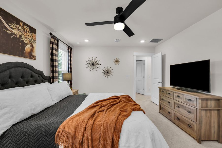 Furnished interior view inside a new home in Jasmine Point at Lakes of Cane Bay, Summerville (Image 27).