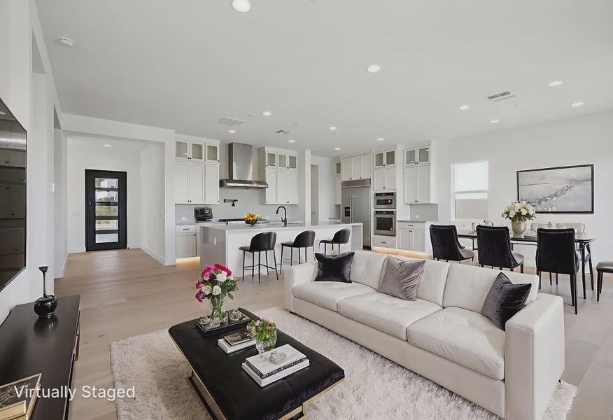 Virtually Staged - 3 of 20