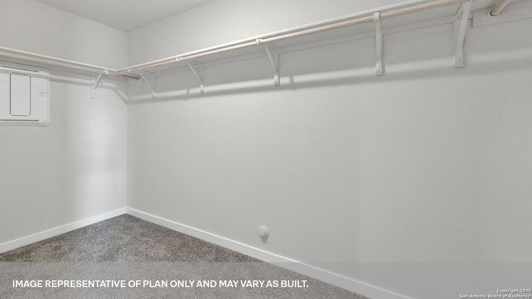 Spacious, unfurnished interior of a new home in Sonoma Oaks, Fredericksburg (Image 24). Spacious, unfurnished interior of a new home in Sonoma Oaks, Fredericksburg (Image 24).