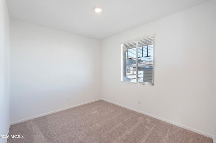 18-web-or-mls-W Bajada Rd-S2409-018