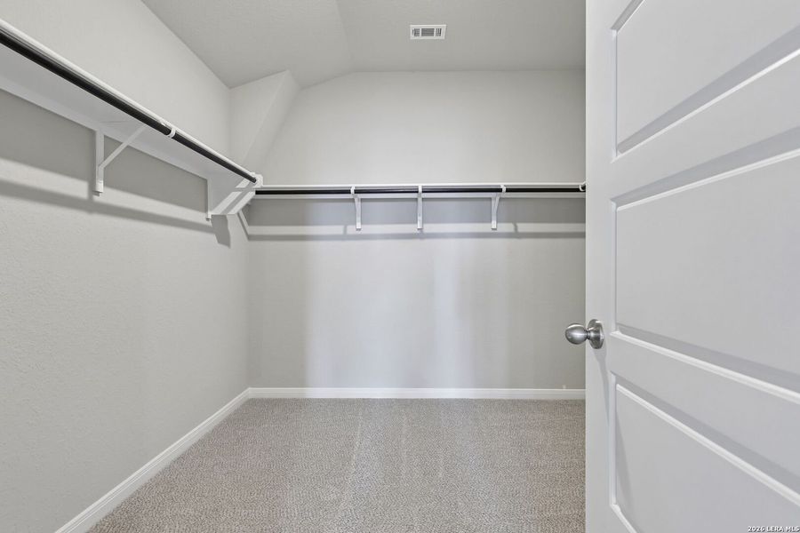 Spacious, unfurnished interior of a new home in Catalina, Converse (Image 31). Spacious, unfurnished interior of a new home in Catalina, Converse (Image 31).