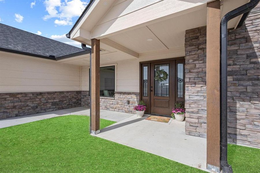 Exterior details and patio area of a home in , Brookston (Image 3).