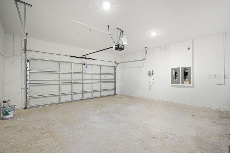 Spacious, unfurnished interior of a new home in Hammock at Two Rivers, Zephyrhills (Image 24). Spacious, unfurnished interior of a new home in Hammock at Two Rivers, Zephyrhills (Image 24).