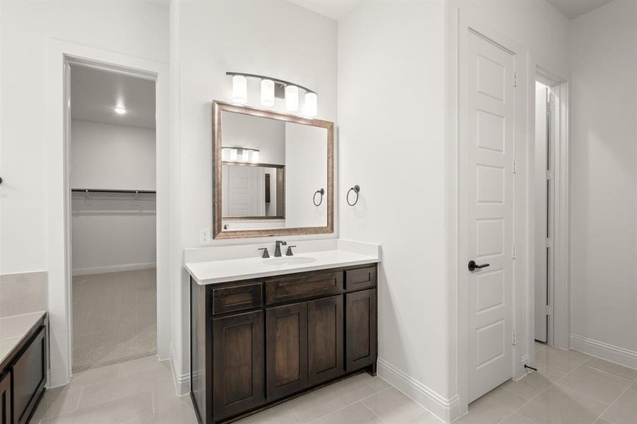 1208 Strait- Primary Suite-3