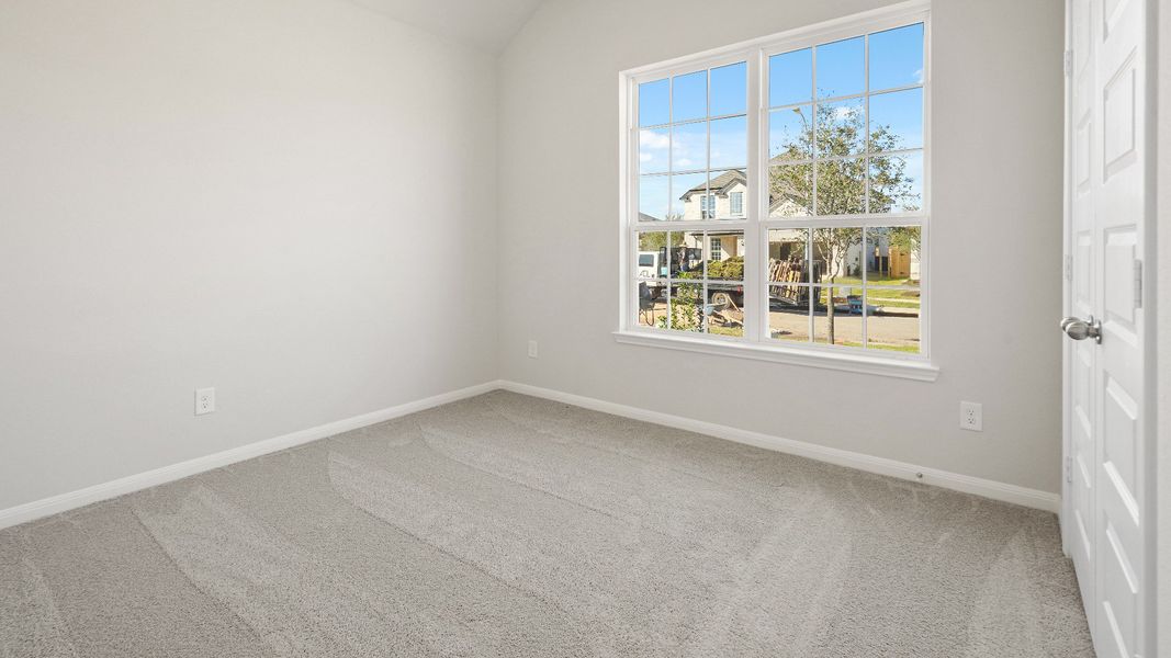 Representative unfurnished interior of a home built from the The Benbrook by Legend Homes in Bluestem, Brookshire (Image 20).