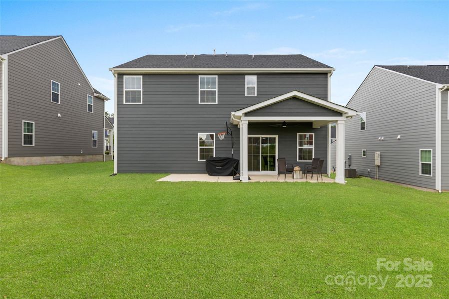 Exterior details and patio area of a home in , Spartanburg (Image 4).