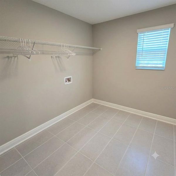 Spacious, unfurnished interior of a new home in , Wesley Chapel (Image 17). Spacious, unfurnished interior of a new home in , Wesley Chapel (Image 17).