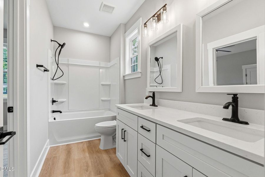 21-web-or-mls-DSC01622 21-web-or-mls-DSC01622