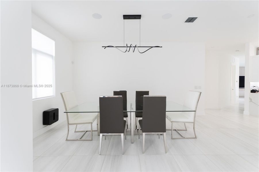 Furnished interior view inside a new home in , Homestead (Image 25).