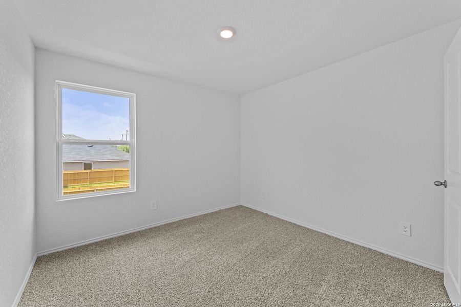 Spacious, unfurnished interior of a new home in Blue Ridge Ranch, San Antonio (Image 31). Spacious, unfurnished interior of a new home in Blue Ridge Ranch, San Antonio (Image 31).