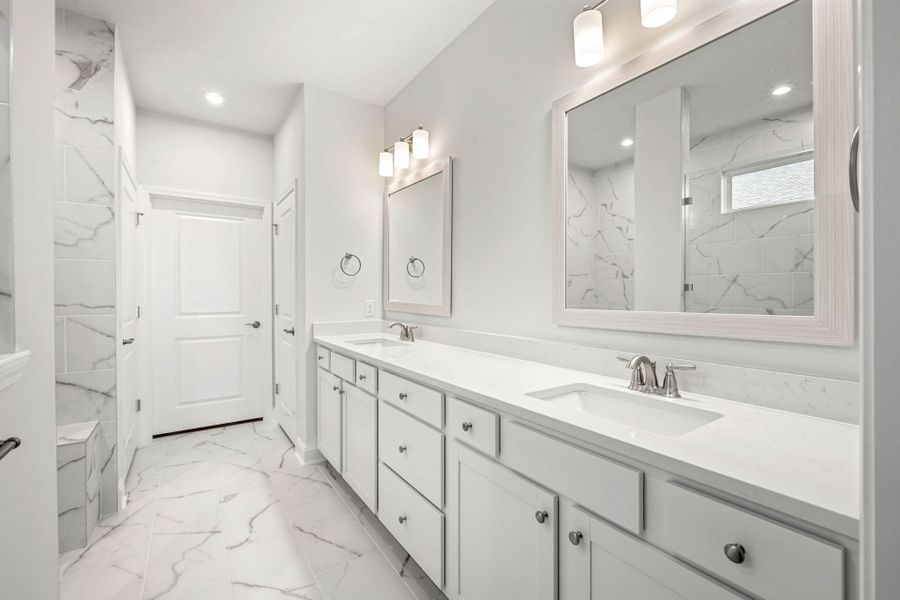 Furnished interior view inside a new home in Sun City Hilton Head, Bluffton (Image 10). Furnished interior view inside a new home in Sun City Hilton Head, Bluffton (Image 10).