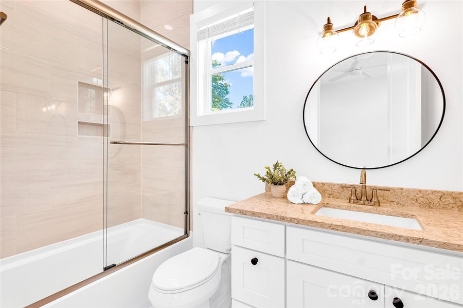 Secondary Primary full Bath with tub/shower