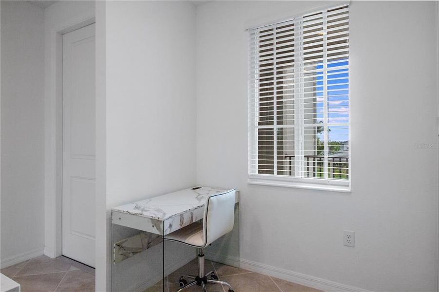 Furnished interior view inside a new home in , Venice (Image 15).