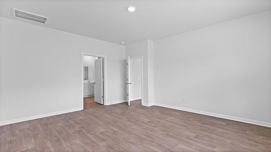 Spacious, unfurnished interior of a new home in Rivers Reach, Yemassee (Image 23). Spacious, unfurnished interior of a new home in Rivers Reach, Yemassee (Image 23).