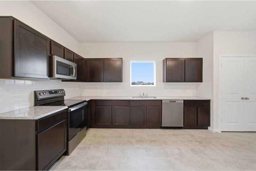 Furnished interior view inside a new home in Hannah Heights, Seguin (Image 11). Furnished interior view inside a new home in Hannah Heights, Seguin (Image 11).