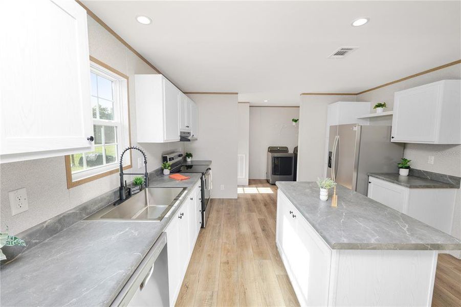 Furnished interior view inside a new home in , Lakeland (Image 38).