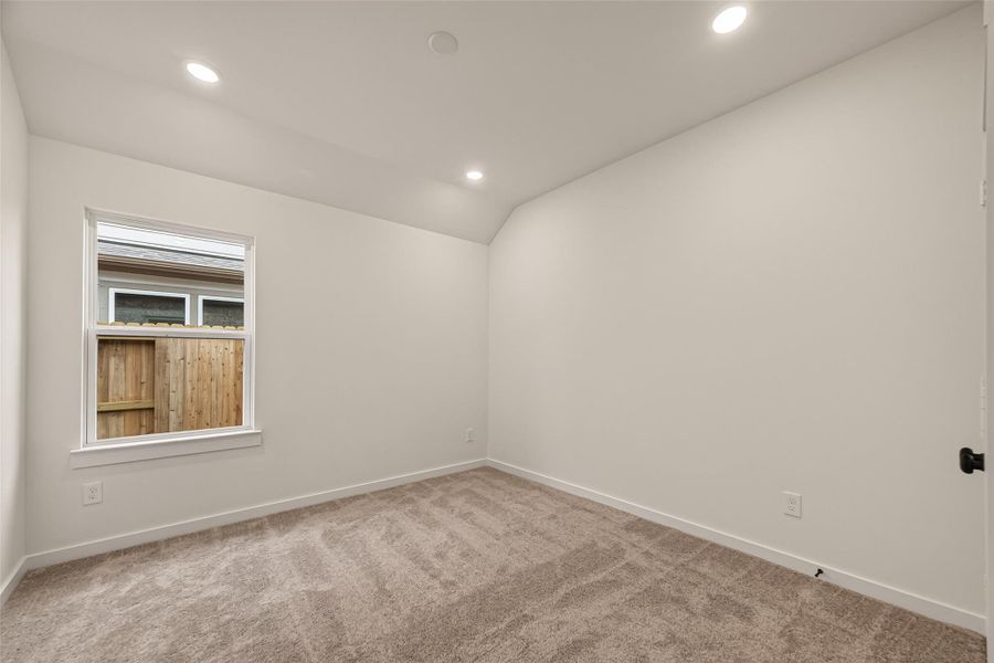 Spacious, unfurnished interior of a new home in Foxtail Palms, Manvel (Image 29). Spacious, unfurnished interior of a new home in Foxtail Palms, Manvel (Image 29).