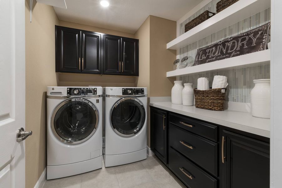 Laundry room - Palmer in Florida by Landsea Homes