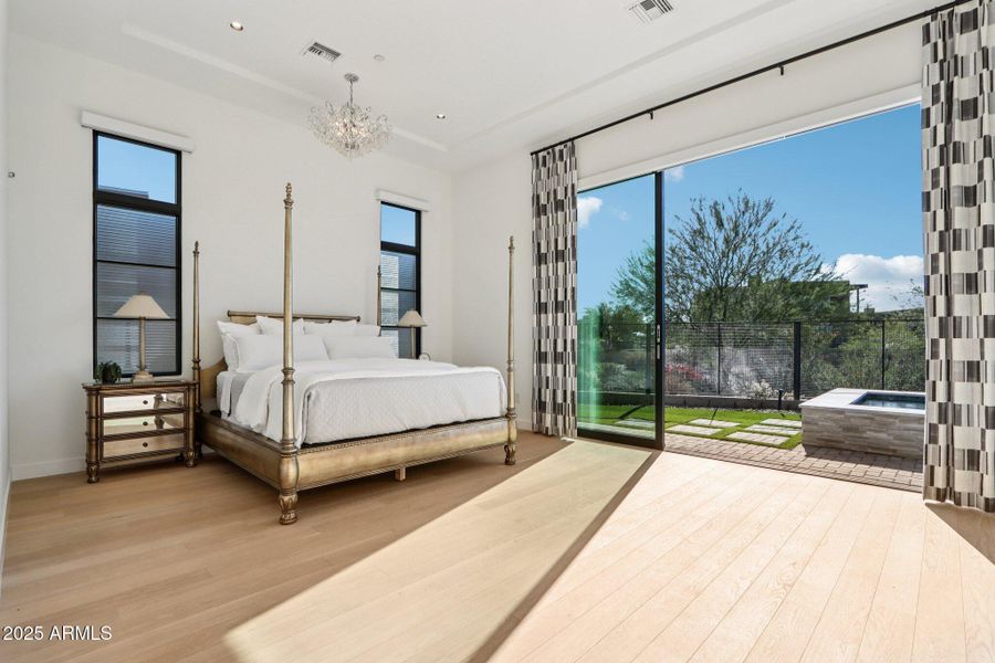 42-web-or-mls-N Cave Creek Rd 1037-S0412