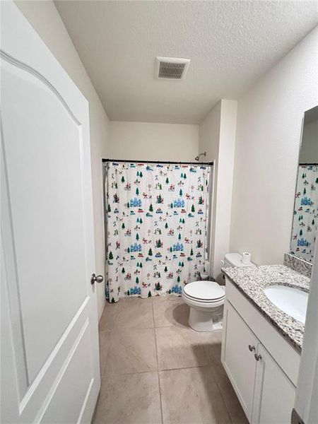 Furnished interior view inside a new home in Deer Run, Davenport (Image 16). Furnished interior view inside a new home in Deer Run, Davenport (Image 16).