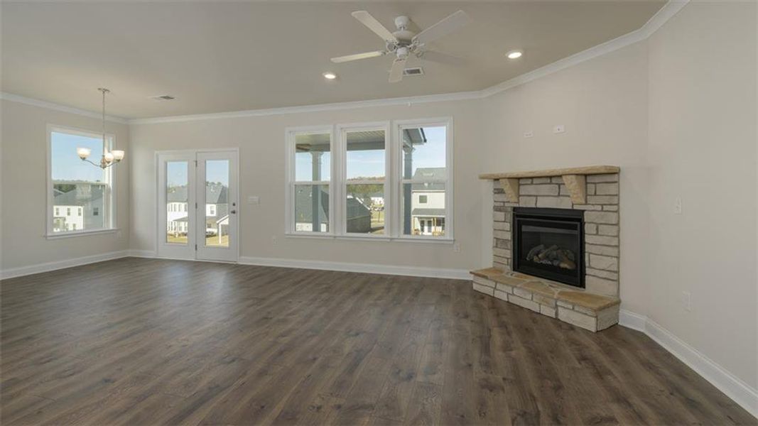 Spacious, unfurnished interior of a new home in Westland, Bogart (Image 16).
