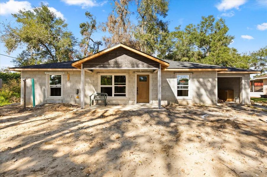 Image 33 of a home in .