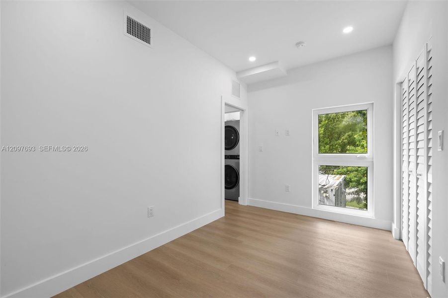 Spacious, unfurnished interior of a new home in , South Miami (Image 26).