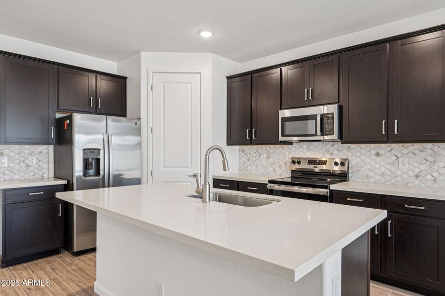 16-web-or-mls-La Senda Dr W-S2706-012 16-web-or-mls-La Senda Dr W-S2706-012