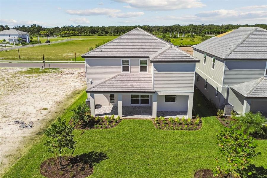 Exterior details and patio area of a home in Hawkstone, Sarasota (Image 2).