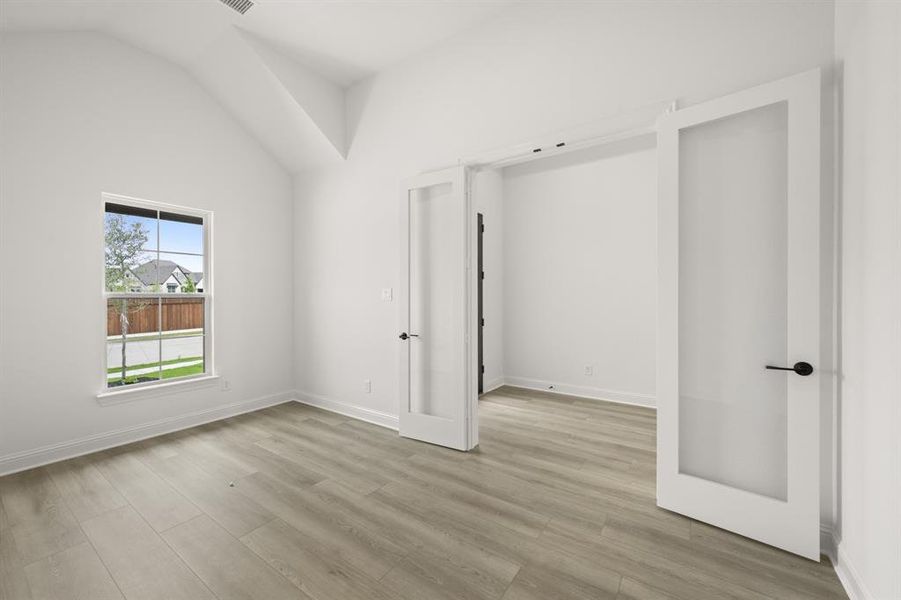 Spacious, unfurnished interior of a new home in Redden Farms - Phase 1, Midlothian (Image 28). Spacious, unfurnished interior of a new home in Redden Farms - Phase 1, Midlothian (Image 28).