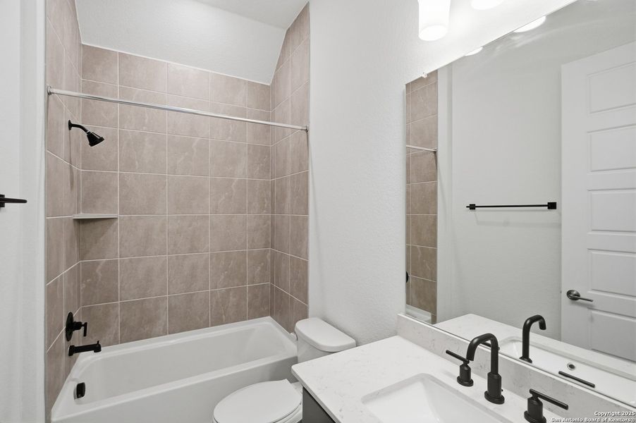 Furnished interior view inside a new home in Bison Ridge, San Antonio (Image 9). Furnished interior view inside a new home in Bison Ridge, San Antonio (Image 9).