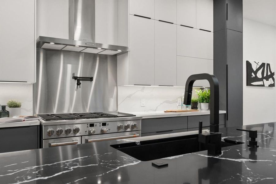 Furnished interior view inside a new home in , Dallas (Image 9). Furnished interior view inside a new home in , Dallas (Image 9).