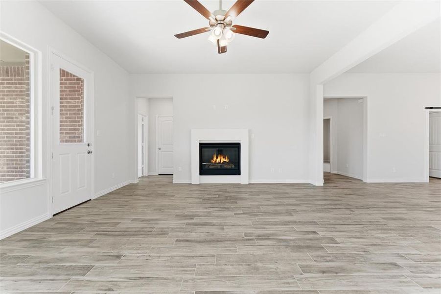 Spacious, unfurnished interior of a new home in Northstar, Haslet (Image 33).