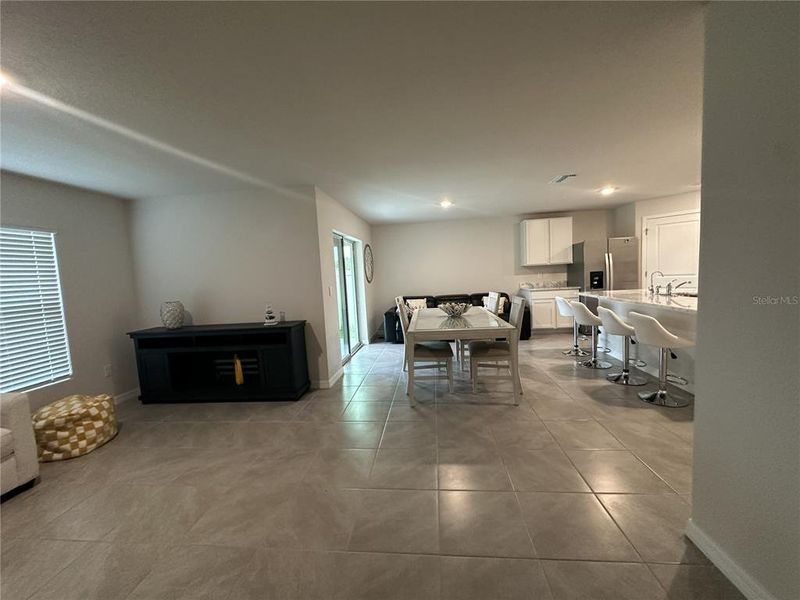 Furnished interior view inside a new home in Silverstone North, Palmetto (Image 19).