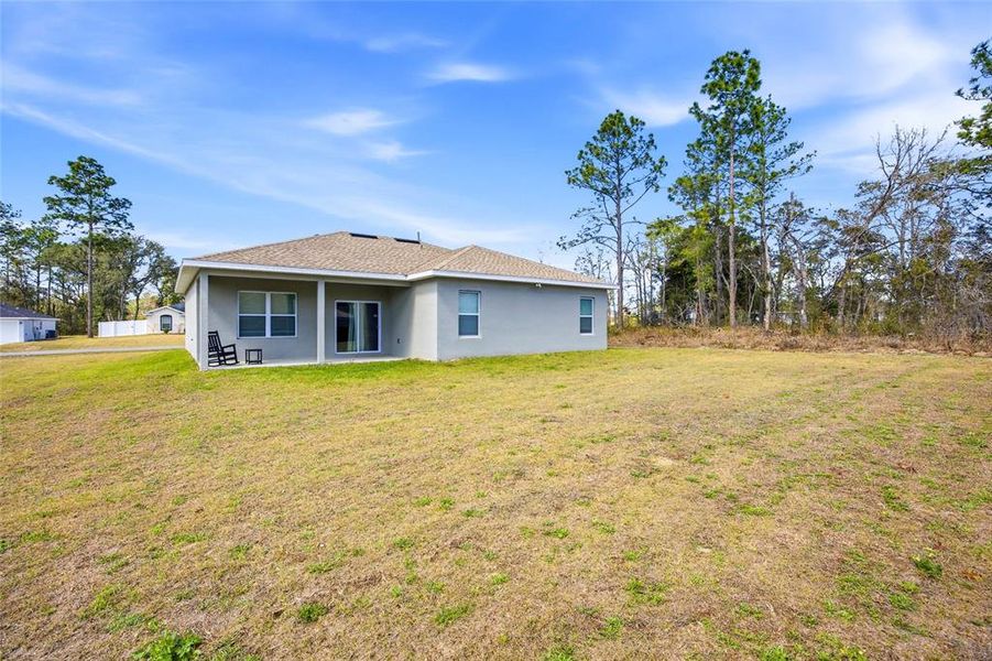 Exterior details and patio area of a home in , Ocala (Image 28).