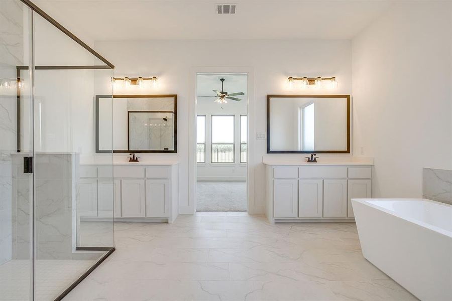 Furnished interior view inside a new home in Pecan Grove, Burleson (Image 26).