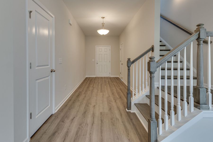 Elba GY, Single Family Home