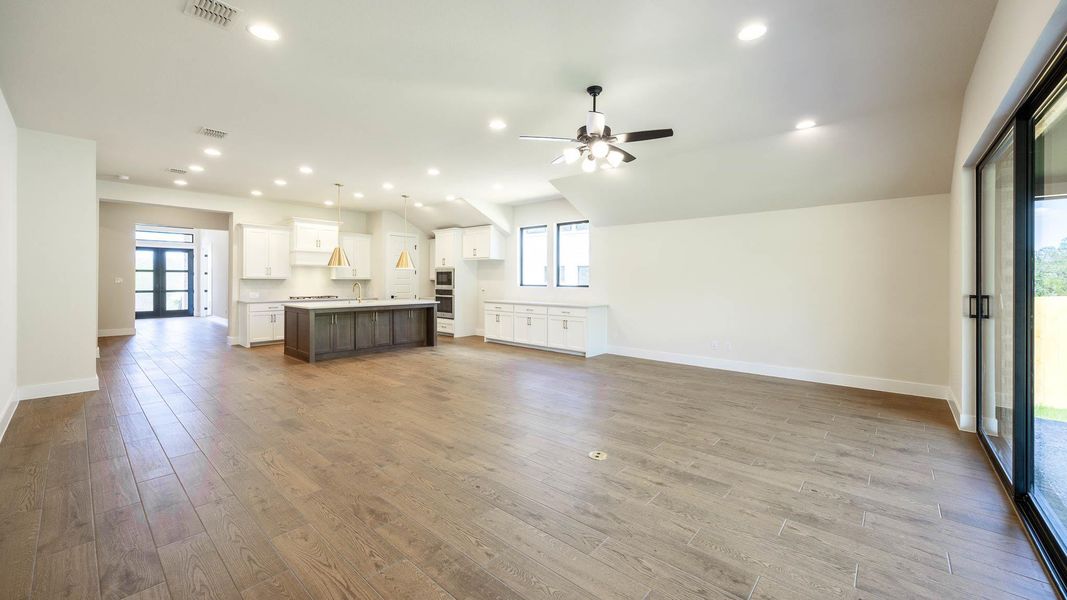 Spacious, unfurnished interior of a new home in Parkside on the River West, Georgetown (Image 12). Spacious, unfurnished interior of a new home in Parkside on the River West, Georgetown (Image 12).
