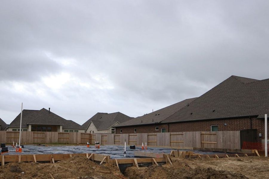 Every foundation at DWH is engineered and it’s inspected three times! We do not do “batch” testing. Rest easy knowing your foundation comes with a 10 year warranty. Every foundation at DWH is engineered and it’s inspected three times! We do not do “batch” testing. Rest easy knowing your foundation comes with a 10 year warranty.