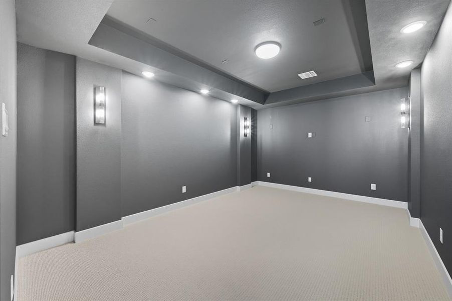 Spacious, unfurnished interior of a new home in Star Trail: 55ft. lots, Prosper (Image 21). Spacious, unfurnished interior of a new home in Star Trail: 55ft. lots, Prosper (Image 21).