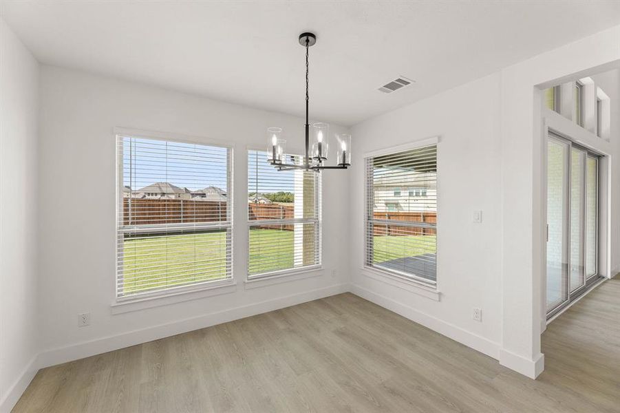 1617 Whisperwood-Breakfast Nook-1 1617 Whisperwood-Breakfast Nook-1