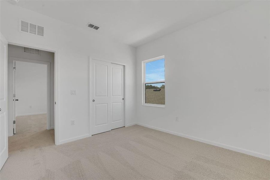 Spacious, unfurnished interior of a new home in Reserve at Hammock Oaks, Lady Lake (Image 22). Spacious, unfurnished interior of a new home in Reserve at Hammock Oaks, Lady Lake (Image 22).