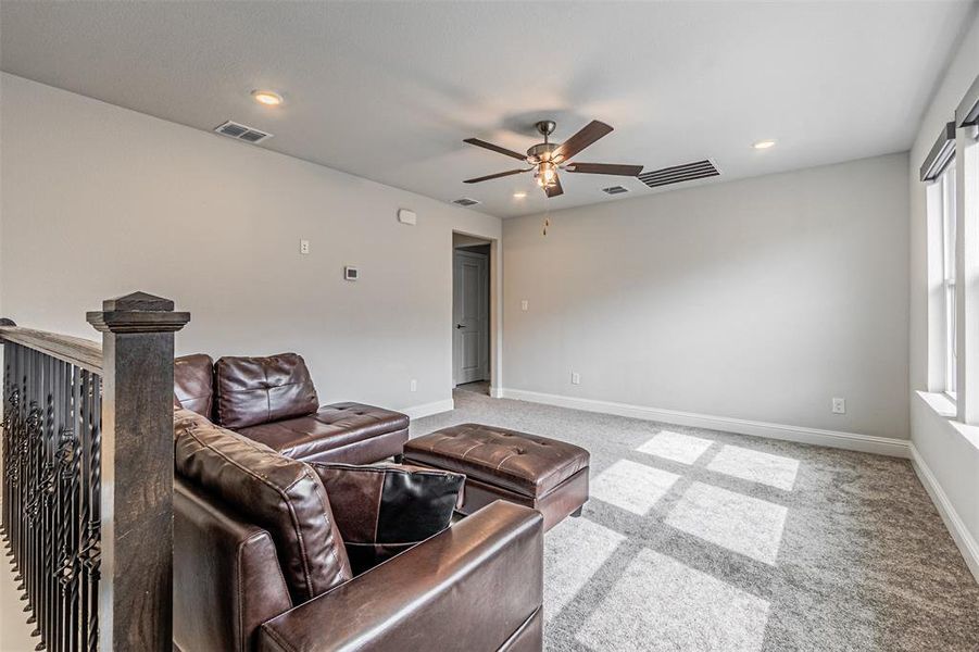 Furnished interior view inside a new home in Stoneridge, Melissa (Image 30).