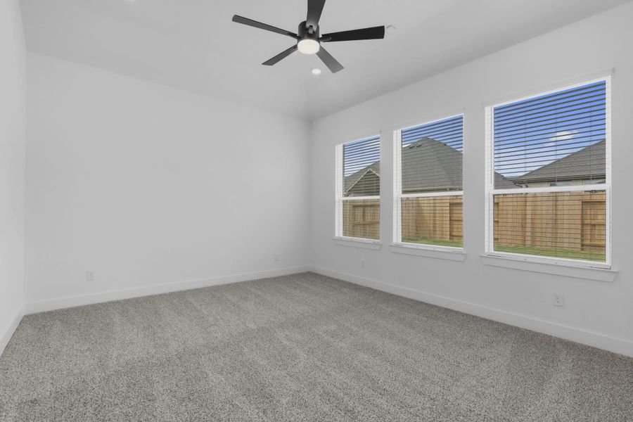 Spacious, unfurnished interior of a new home in Attwater 65's, Waller (Image 12).