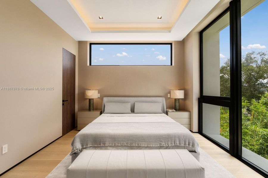 Image 41 of a home in .