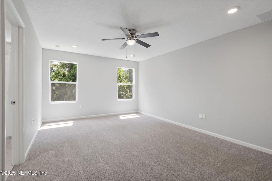 Spacious, unfurnished interior of a new home in , Fleming Island (Image 14).