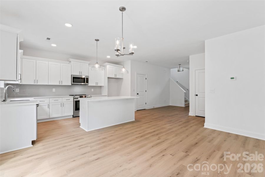 Image 29 of a home in .